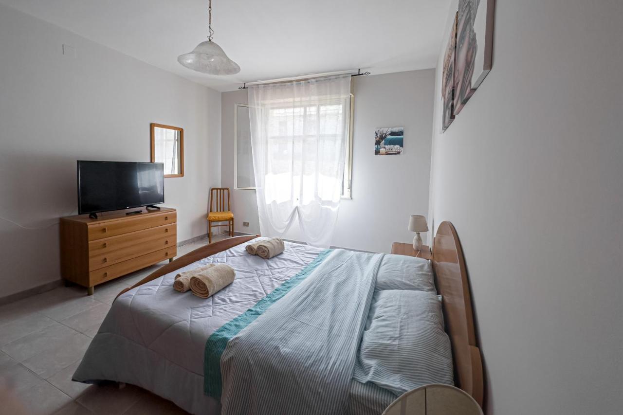 Seashore House - Appartamento A 100 Mt Dal Mare Villafranca Tirrena Eksteriør bilde